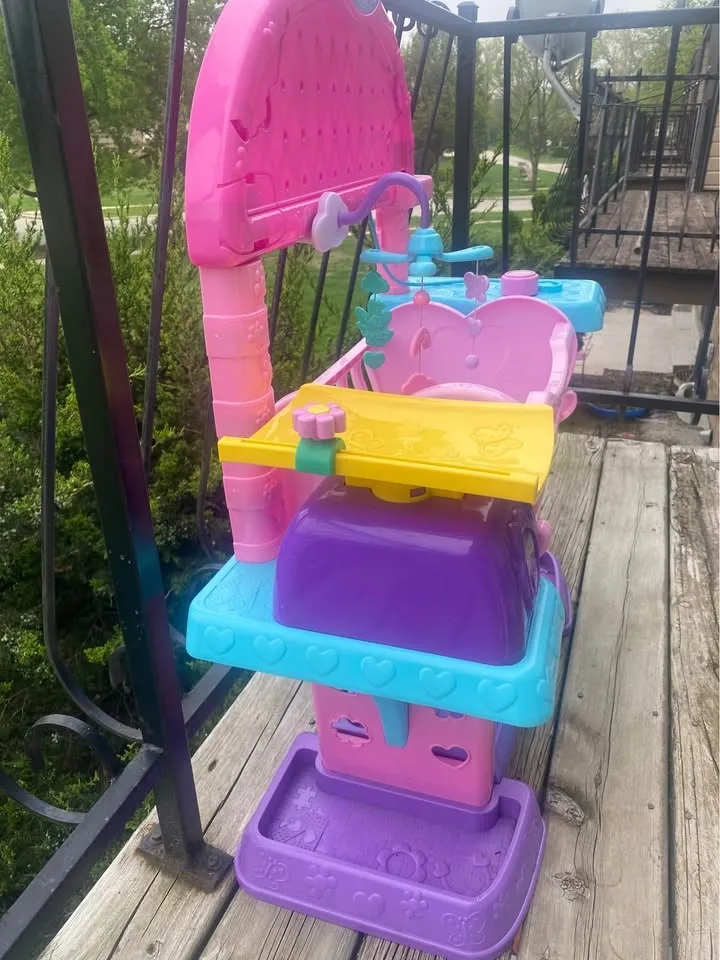Doc McStuffins Baby All-in-1 Nursery - photo 3