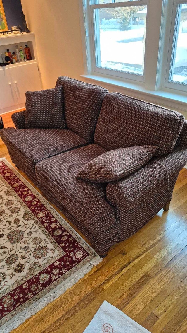 THE "RETIRE YOUR SWEDISH CARDBOARD" SOFA SET ️ - photo 5