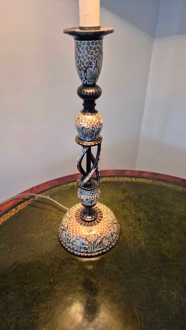 Kashmiri Hand-Painted Open Twist Table Lamp