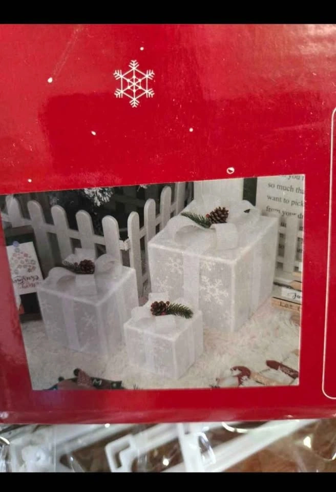 New LED Christmas Lighted Gift Box 3 Piece Set - photo 3