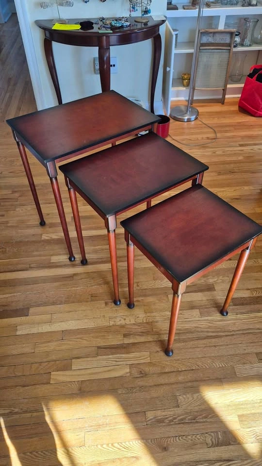 Vintage 1998 Bombay Company Nesting Tables - Set of 3 - photo 3