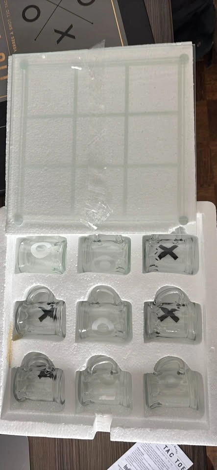 Shot glass tic tac toe - photo 2