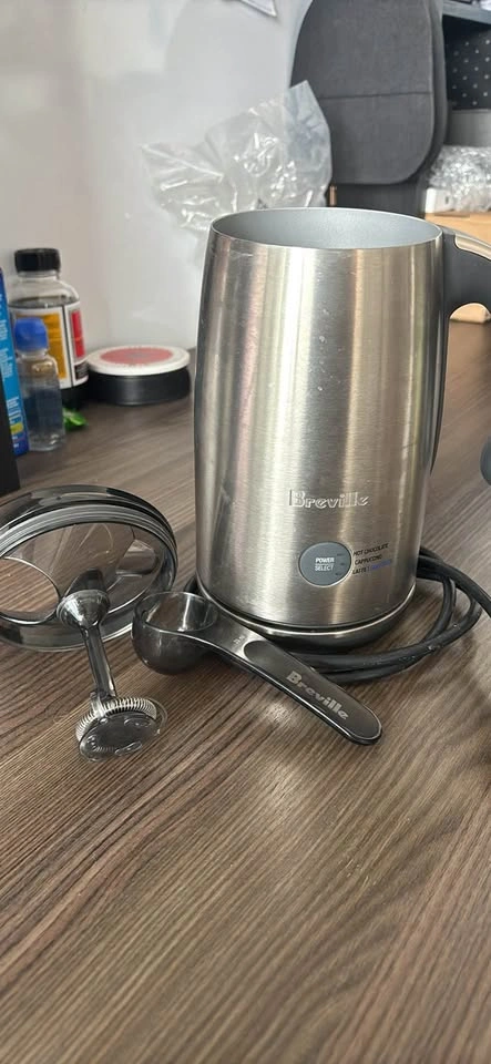 Breville Hot Chocolate and Milk Frother - photo 3