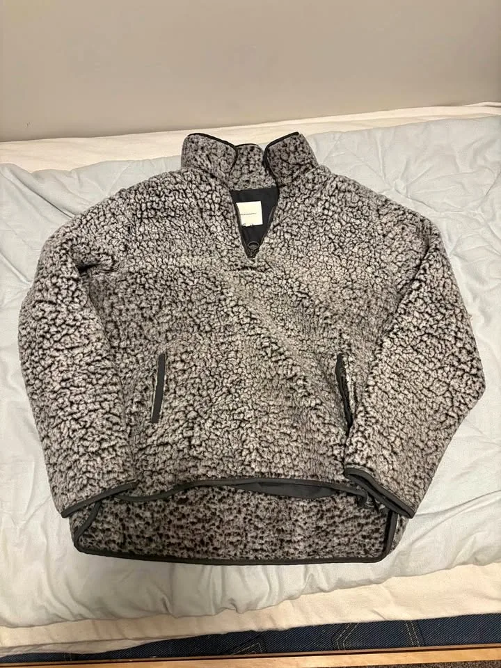 Grey Fluffy Sweater Size Large thumbnail