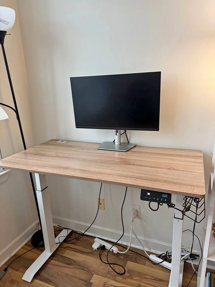 Electric Sit-Stand Adjustable Desk 122x62 (delivery available)
