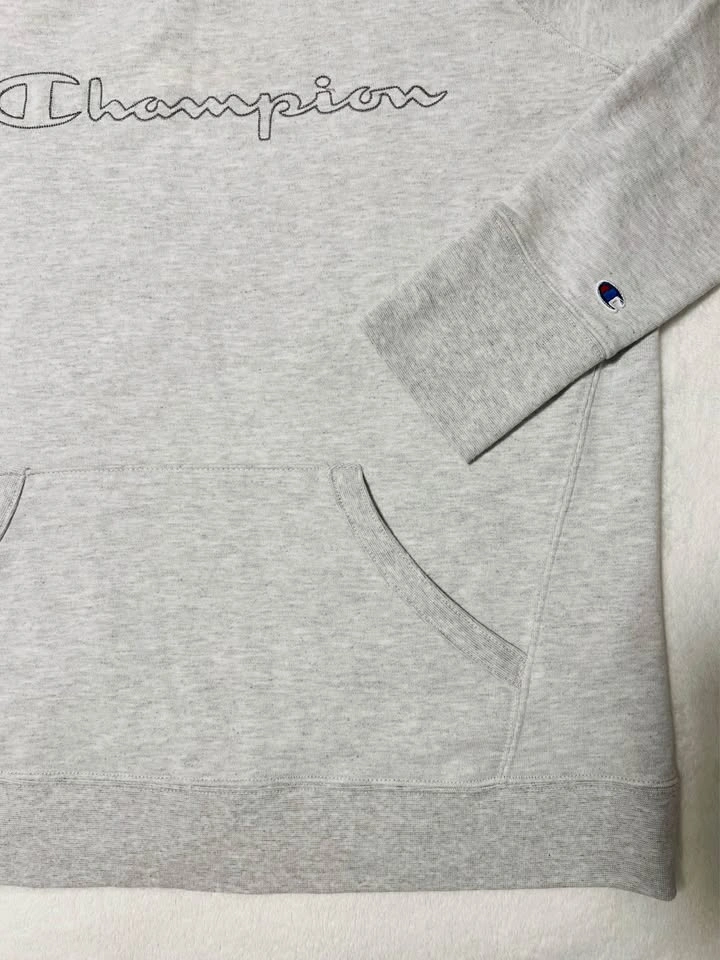 Champion Women’s Hoodie - Size Large - photo 5