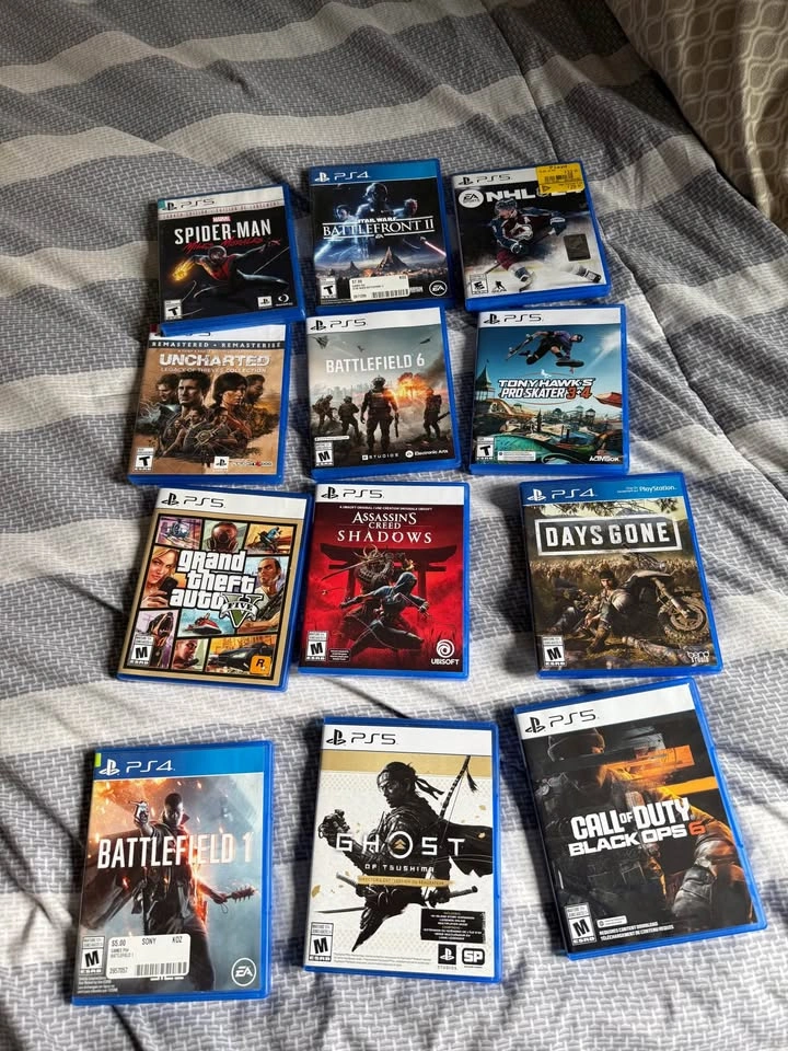 PS5 Bundle - 1TB Disc Edition with 12 Games & 2 Controllers - photo 5