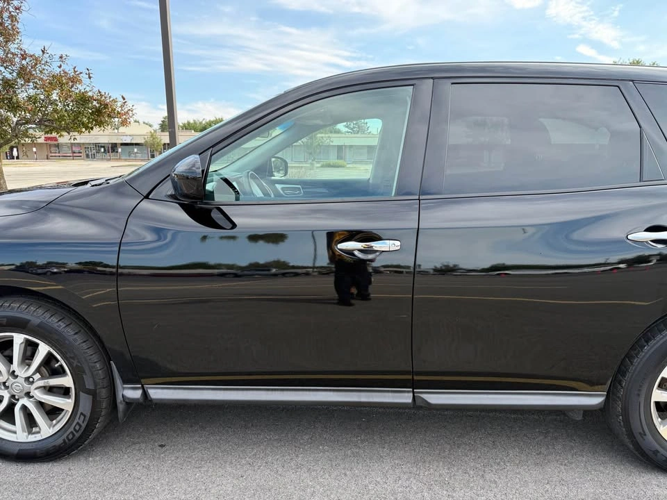 2014 Nissan Pathfinder S - photo 2