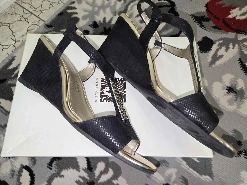 NEW in Box Women's Anne Klein iFlex Wedge Sandals, size 8.5 - photo 3