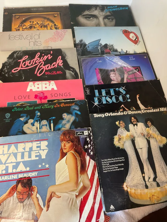 Vintage LP Record Collection Rock Disco Folk 45’s image indicator(5)