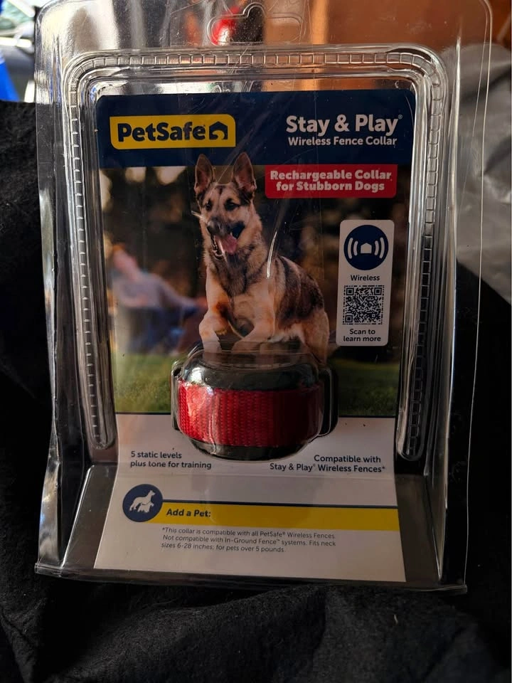 PetSafe Stay & Play Wireless Fence Collar (NEW)