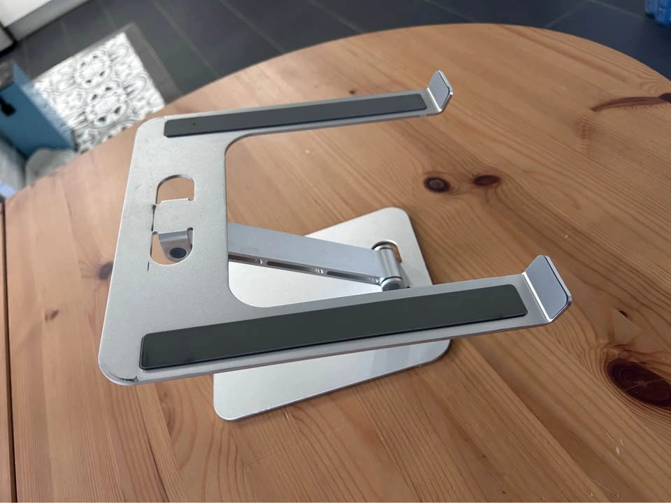 Adjustable Laptop Stand - photo 2