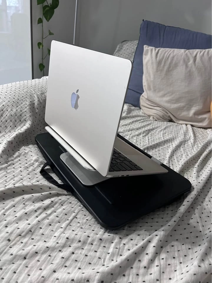 Adjustable Laptop Stand - photo 3