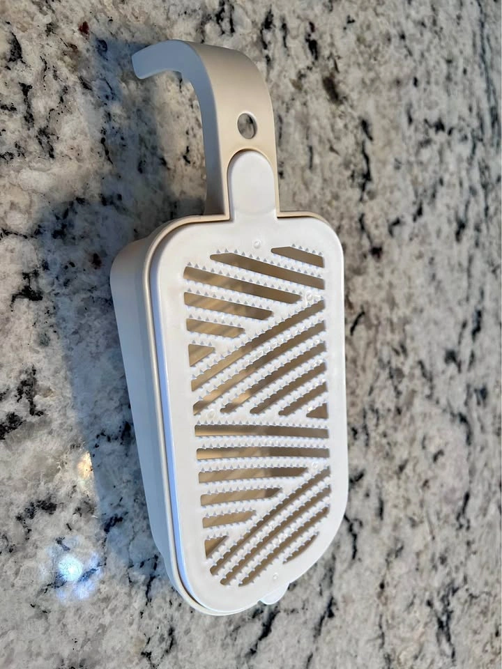 White Plastic Grater