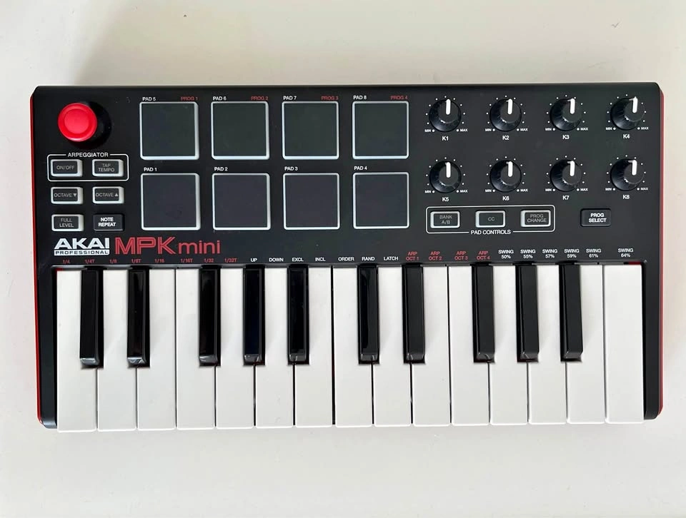 Akai MPK Mini 25 Key USB MIDI Keyboard Controller