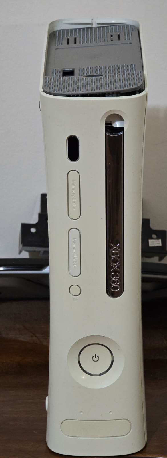 Xbox 360 for repairs or parts - photo 2