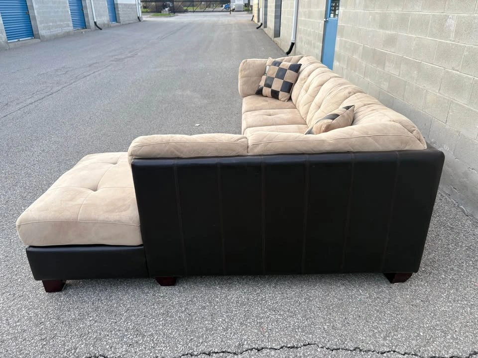 Large Beige & Brown Sectional Sofa with Ottoman - Free Delivery - photo 5