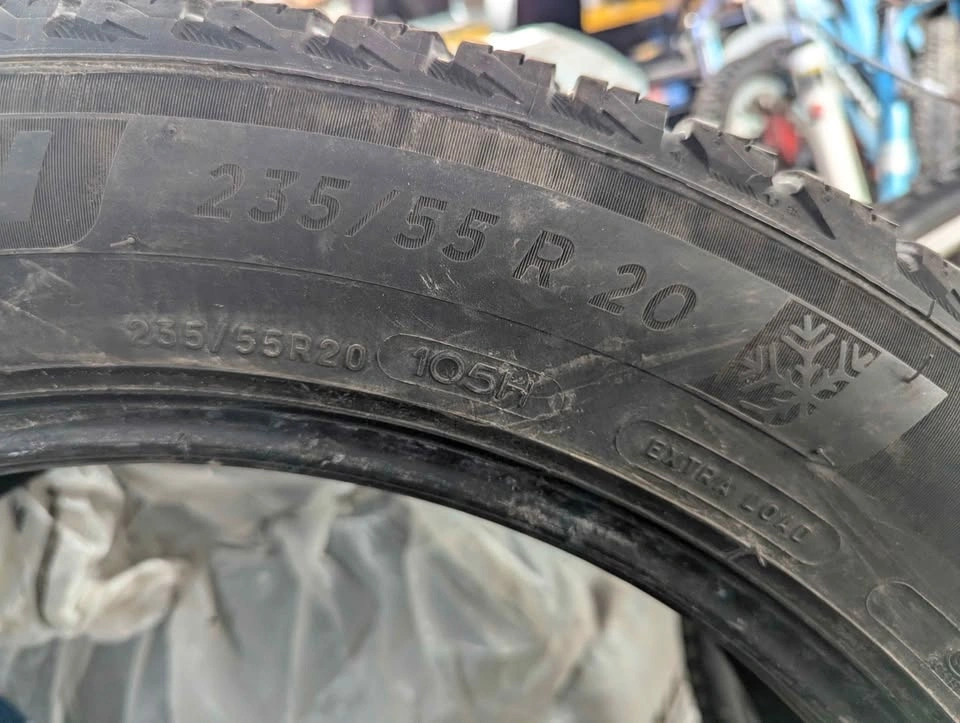Michelin X-Ice Snow Winter Tires Set 235/55R20 - photo 2