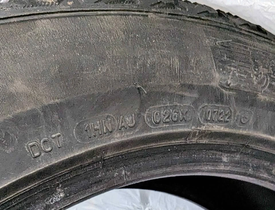 Michelin X-Ice Snow Winter Tires Set 235/55R20 - photo 5