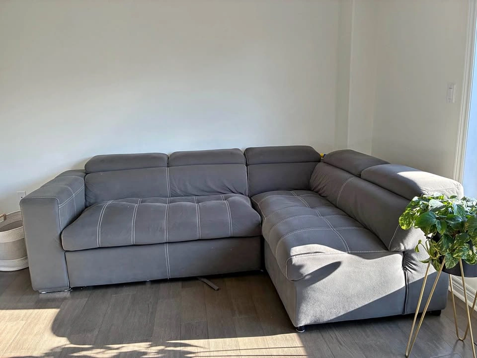 Sectional Sofa with Ottoman