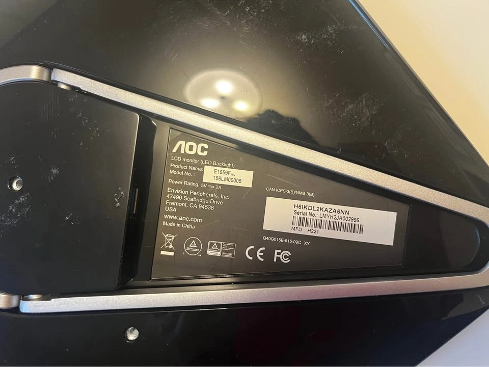 AOC 15.6” Portable USB Monitor – Slim, Lightweight (E1659Fwu) - photo 2