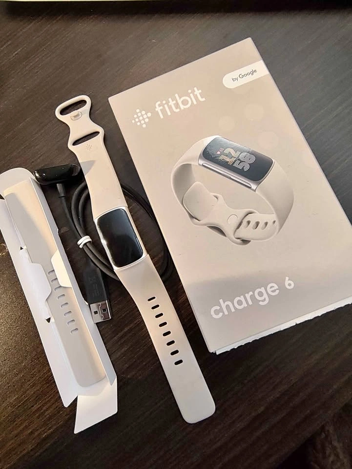 Fitbit Charge 6 by Google