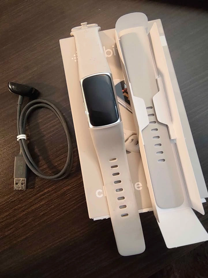 Fitbit Charge 6 by Google - photo 2