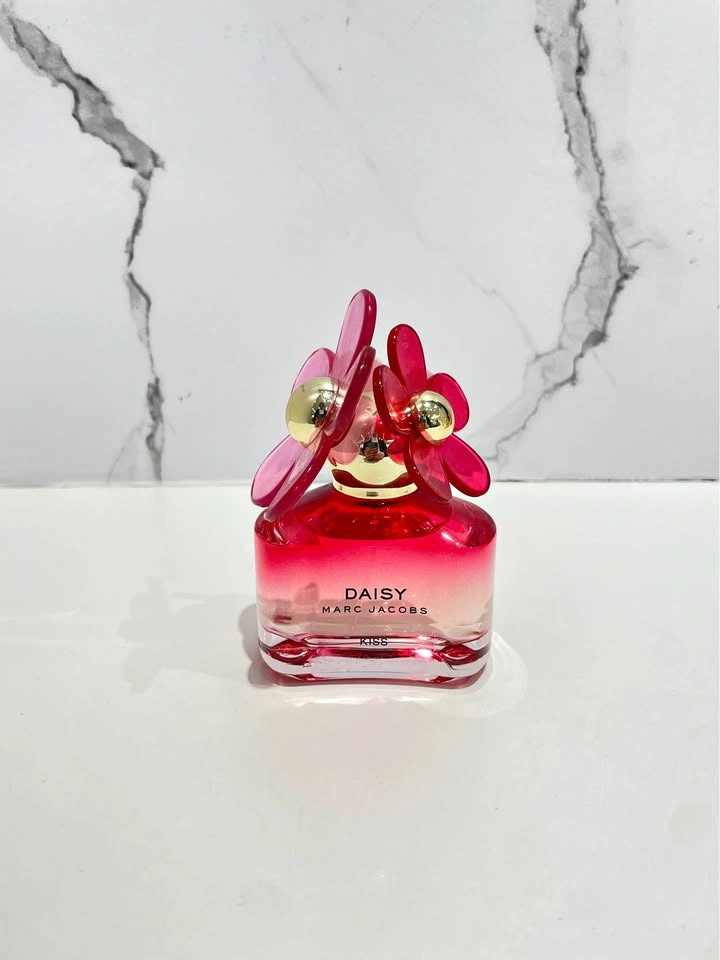 Daisy Marc Jacobs Kiss 50ml EDT Discontinued