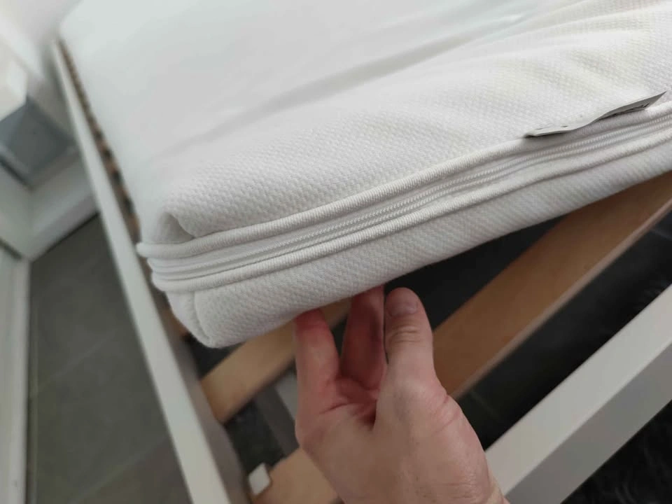 IKEA TUSSÖY Memory Foam Mattress Topper Queen – Like New - photo 2