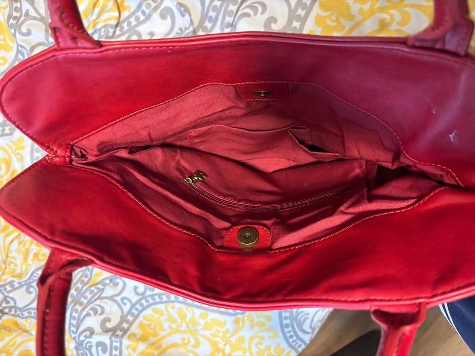 Bag with red interior - photo 5