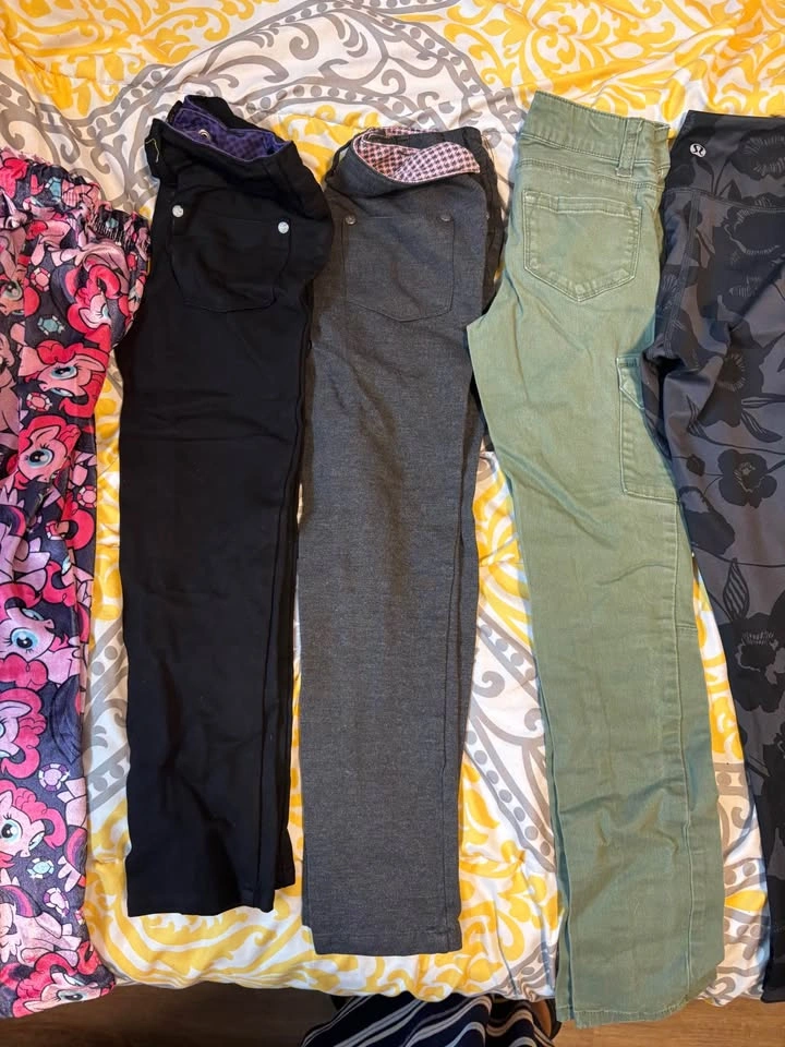 Size 7/8 Pants and PJs - photo 3