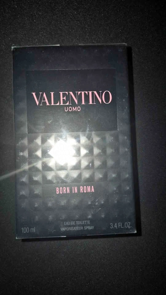 Valentino Uomo Born in Roma Eau de Toilette