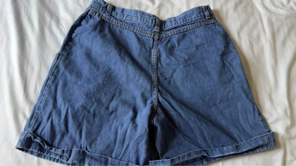Vintage Levis Women's Shorts - photo 5
