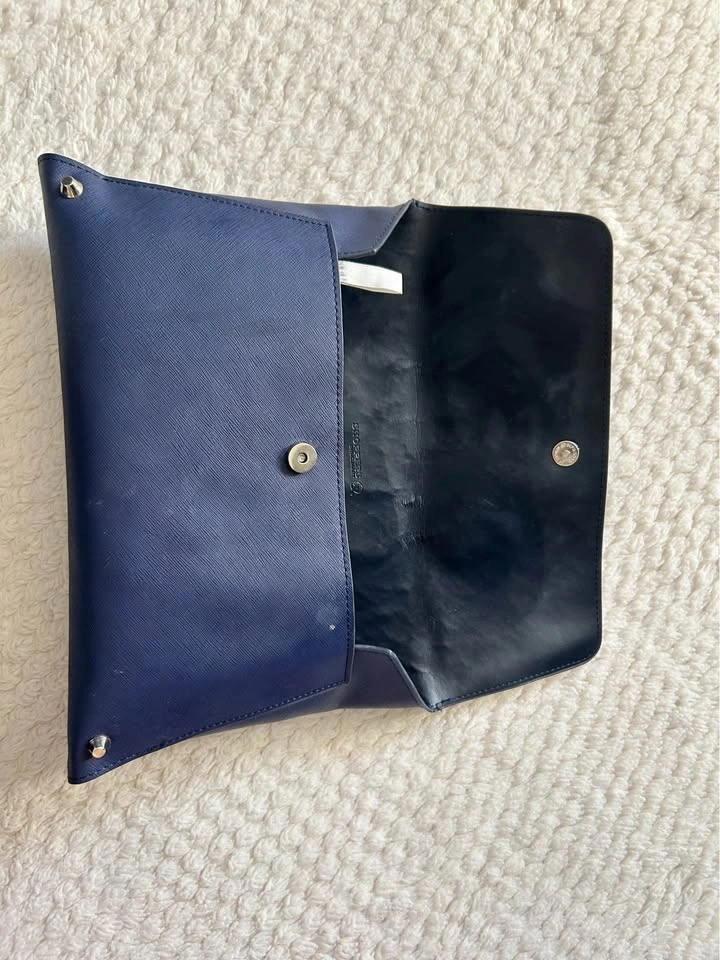 Stila, Kevyn Aucoin, Shoppers Drug Mart Cosmetic Bags Set - photo 2