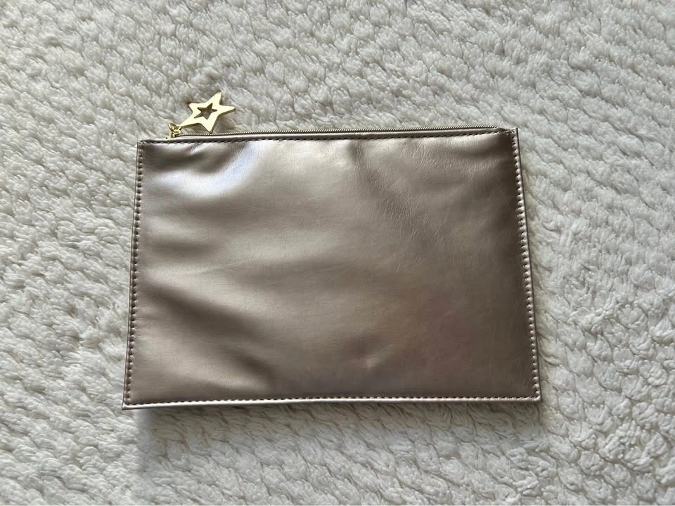 Stila, Kevyn Aucoin, Shoppers Drug Mart Cosmetic Bags Set - photo 5
