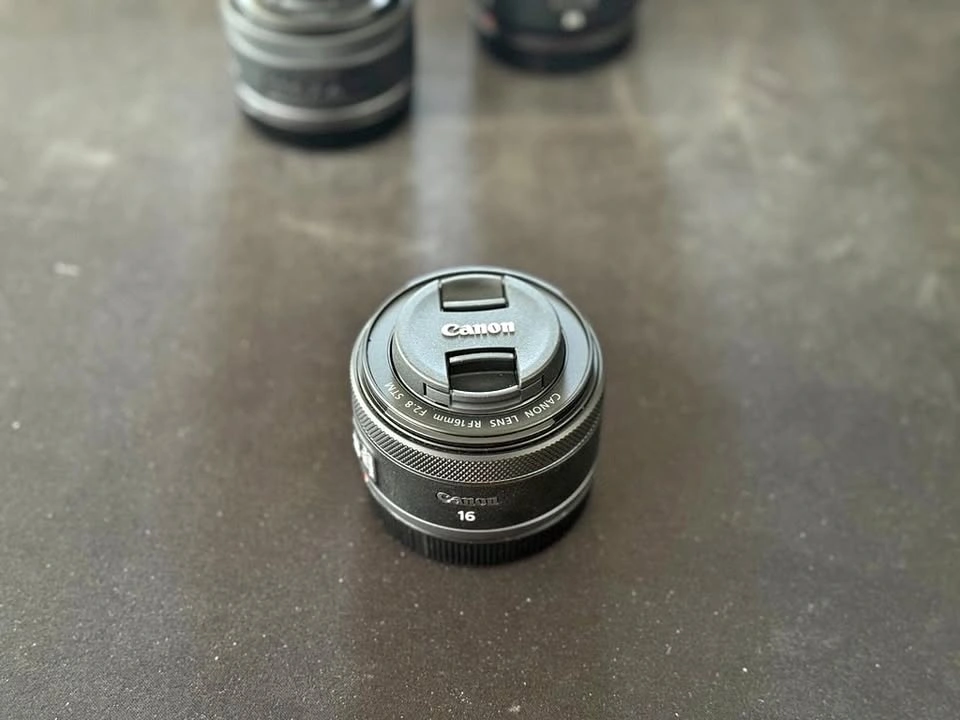 Canon RF 16mm F2.8 STM Lens