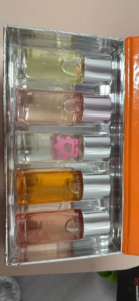 Clinique a little happiness Perfume set - photo 2