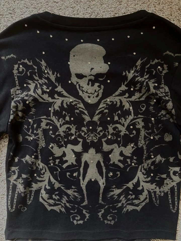 Hot Topic Studded Long Sleeve Death Note - photo 3