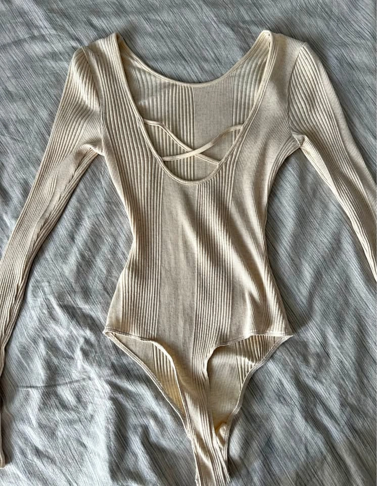Aerie Long Sleeve Cross Back Bodysuit XS