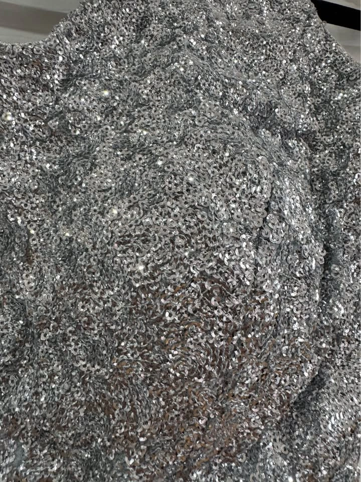 Beautiful silver sequence blouse - photo 2