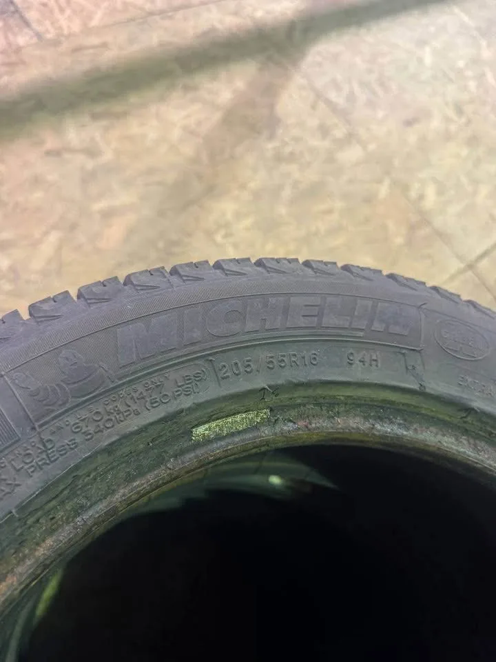 Tires 205/55R16 Michelin image indicator(3)