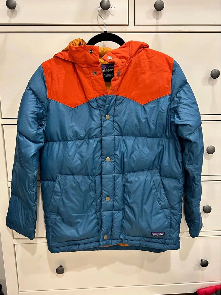 Patagonia Down Coat - Kids XL (14)