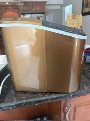 Frigidaire Ice Maker 🌱 - photo 5