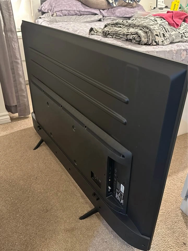 Hisense 55 inch Roku TV - photo 5