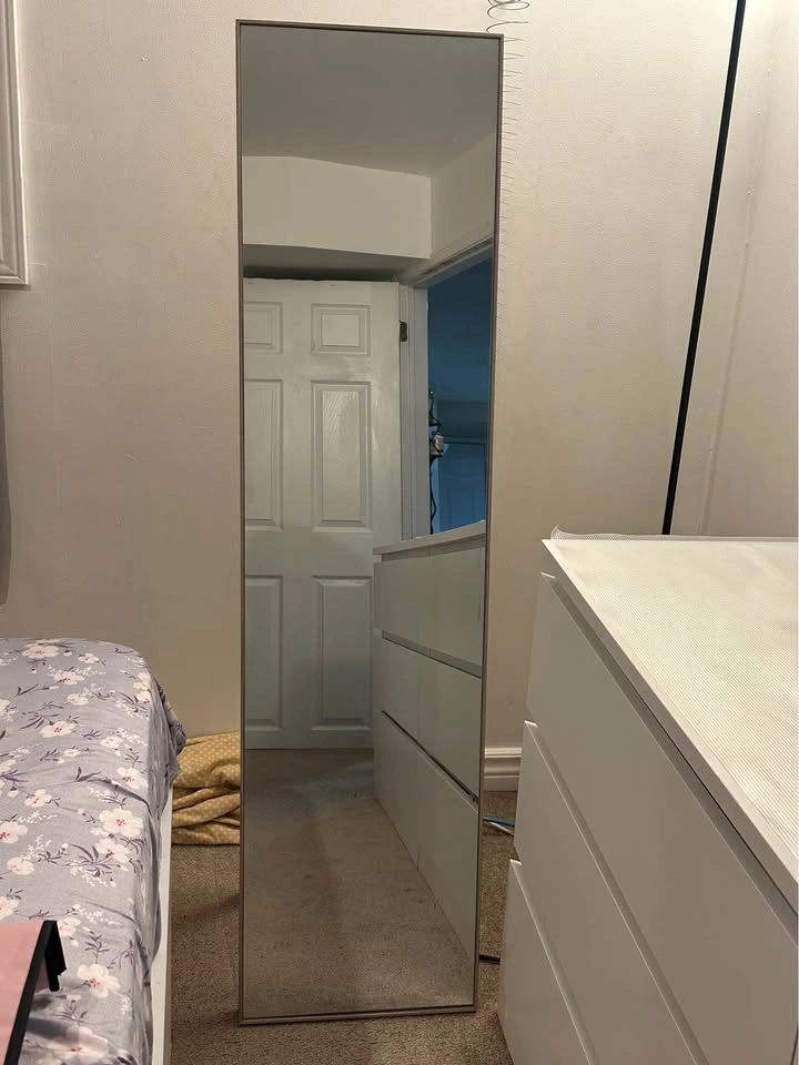 Looking Floor Mirror - photo 3
