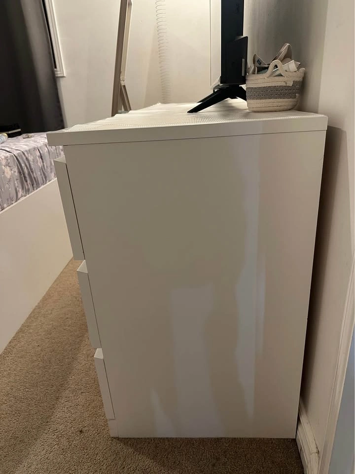 Ikea Malm White 6-Drawer Dresser - photo 3