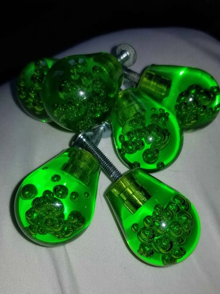 6 Green Acrylic Drawer Knobs - photo 4