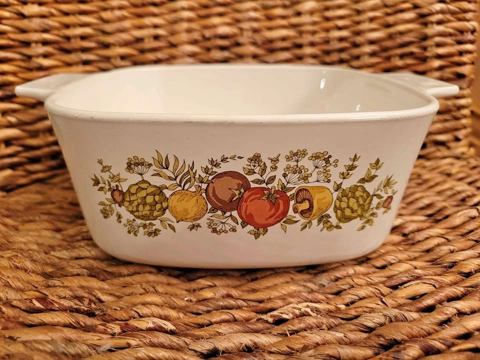 Vintage 1970's Corningware Spice of Life Casserole Dish