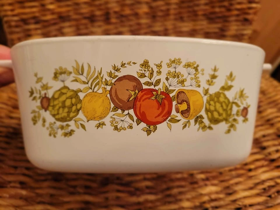 Vintage 1970's Corningware Spice of Life Casserole Dish - photo 5