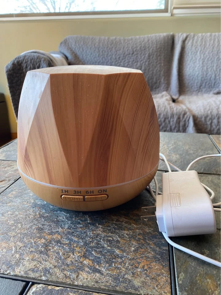 Wood Grain Aroma Diffuser with Saje Essential Oils - photo 2